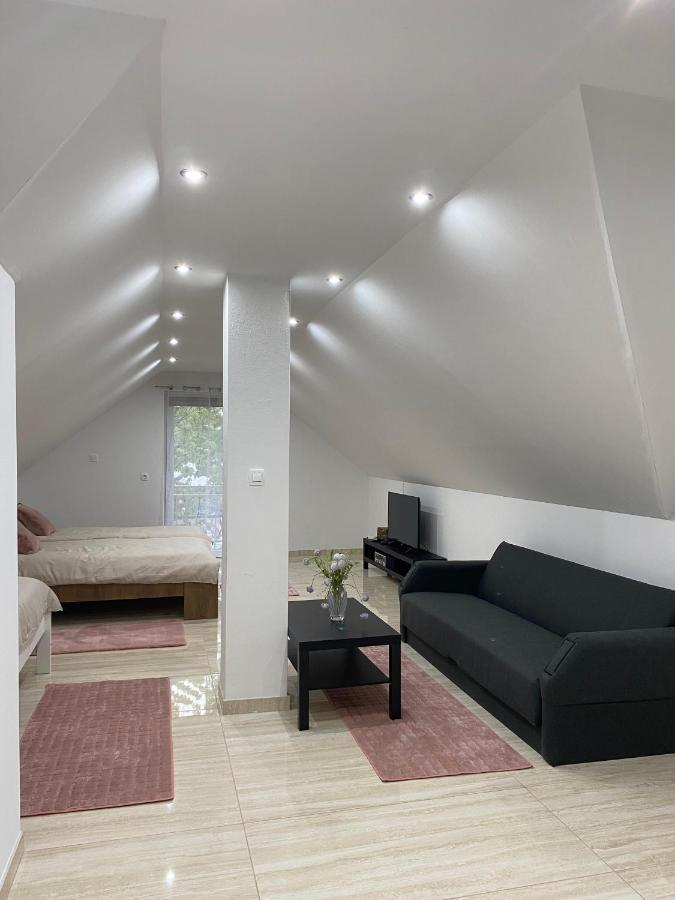 Apartma Azurre Postojna Exteriér fotografie