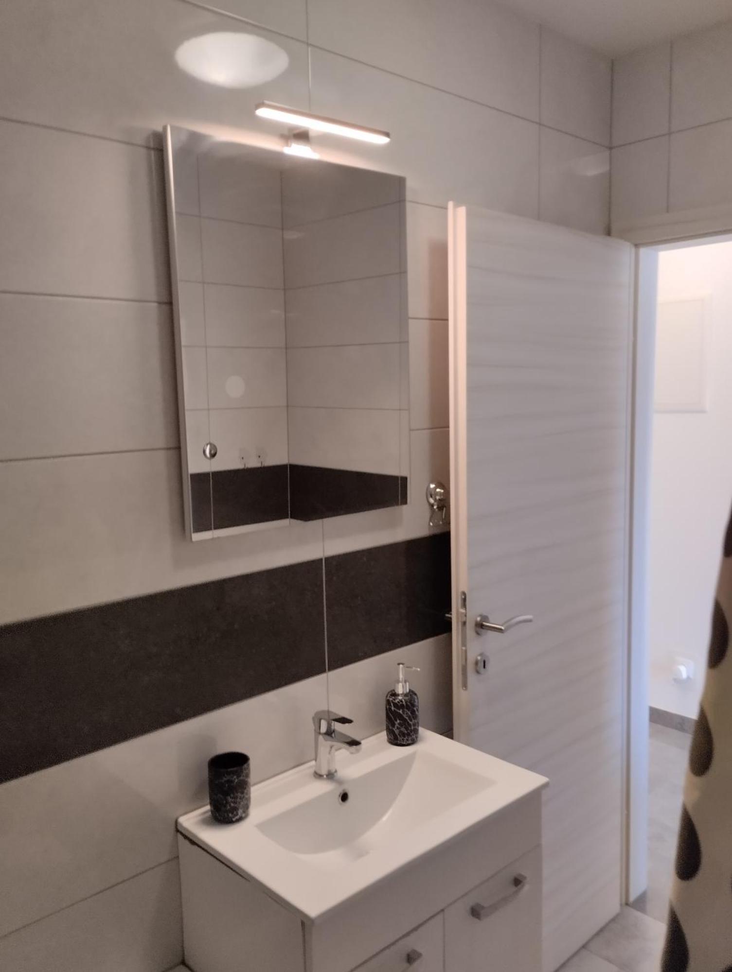 Apartma Azurre Postojna Exteriér fotografie