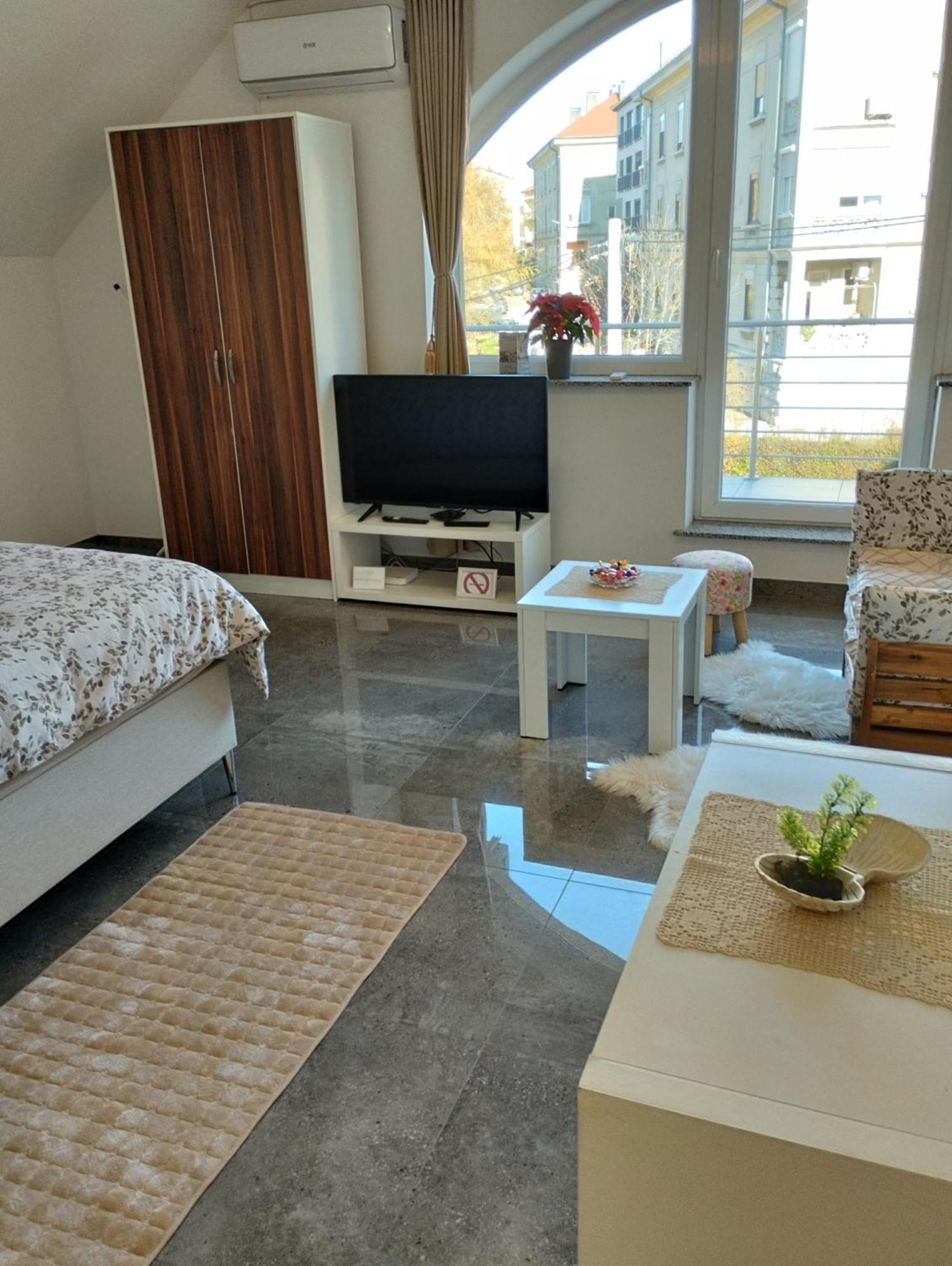 Apartma Azurre Postojna Exteriér fotografie